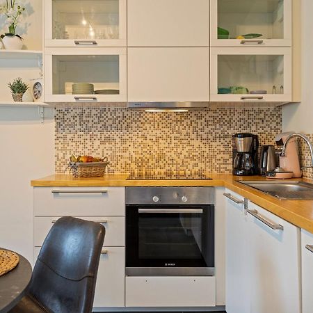 Flat Marthe Apartment Синт-Идесбалд Екстериор снимка
