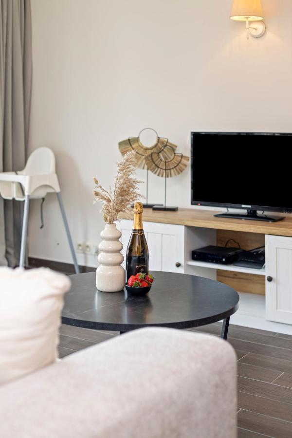 Flat Marthe Apartment Синт-Идесбалд Екстериор снимка
